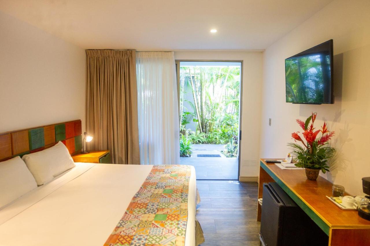 La Vela Boutique Hotel (Adults Only) Мануэль-Антонио Экстерьер фото