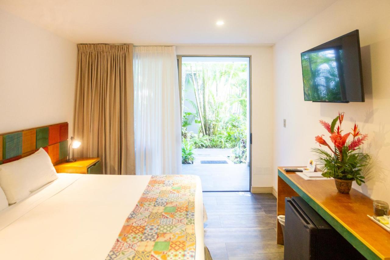La Vela Boutique Hotel (Adults Only) Мануэль-Антонио Экстерьер фото